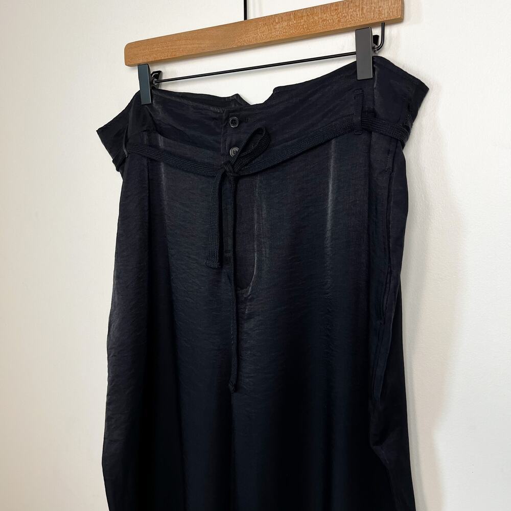 Women's Straight-Leg Drawstring Jogger Pants - Black - Picture 6 of 16
